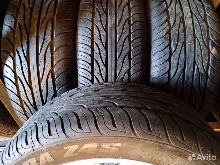 Колёса 215/45 R17 на литых дисках