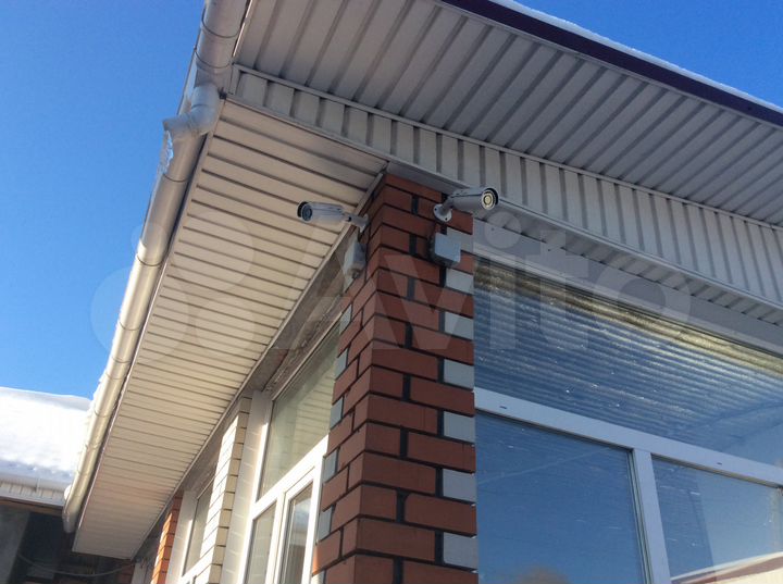 Коттедж 280 м² на участке 8 сот.