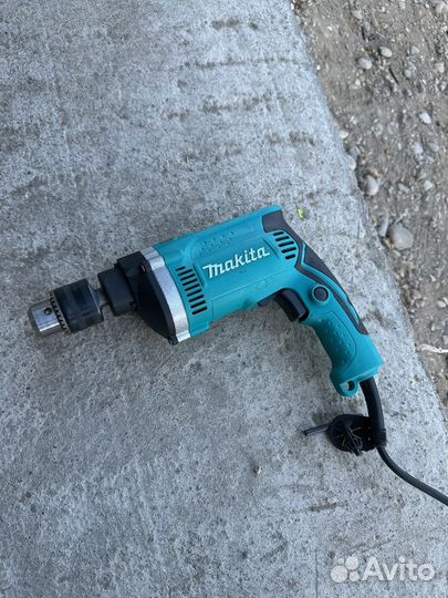 Сетевая дрель Makita 710W