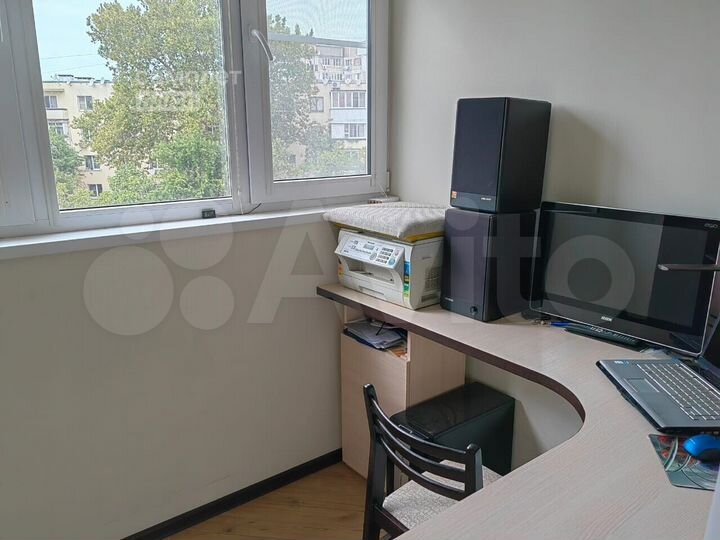 3-к. квартира, 80 м², 4/9 эт.