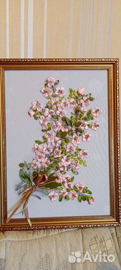 Картина из лент, ручная работа