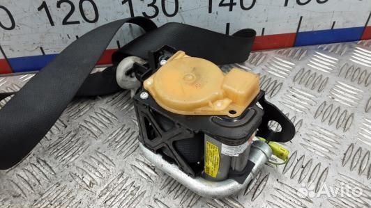 Ремень безопасности с пиропатроном сиденья передне