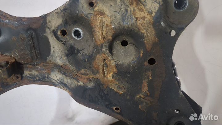 Балка подвески передняя Nissan Pathfinder, 2014