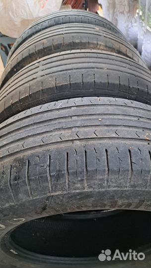 Continental ContiPremiumContact 5 235/65 R17 25R