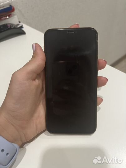 iPhone 11 Pro, 256 ГБ