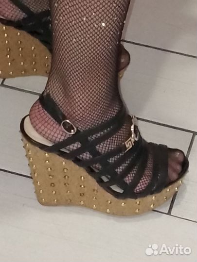Босоножки женские 38 размер