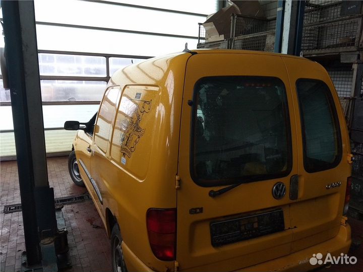 Разбор на запчасти Volkswagen Caddy