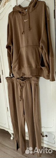 Спортивный костюм nike