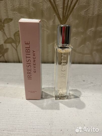 Givenchy Irresistible парфюмерия
