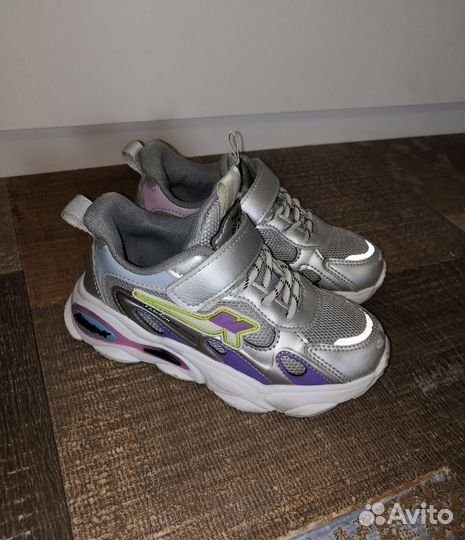 Кроссовки ботинки стелька 19см