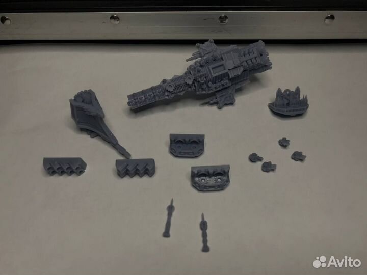 Warhammer 40000 миниатюры Cruiser