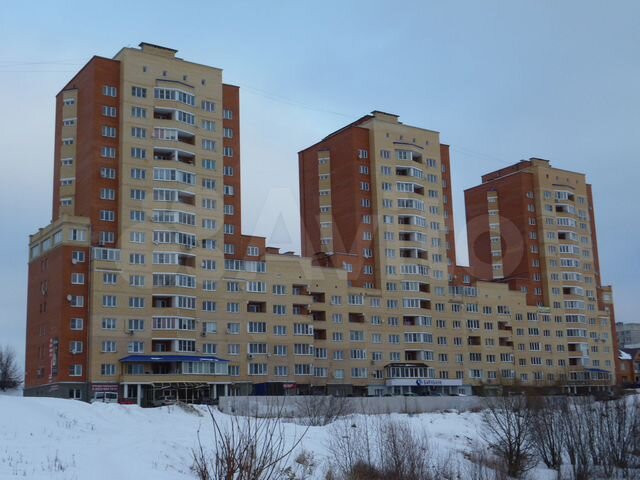 2-к. квартира, 82 м², 4/14 эт.