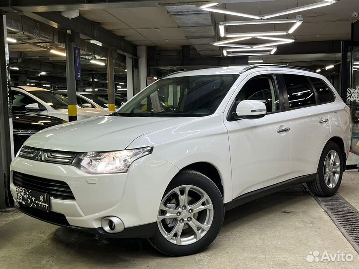 Mitsubishi Outlander 2.4 CVT, 2012, 228 900 км