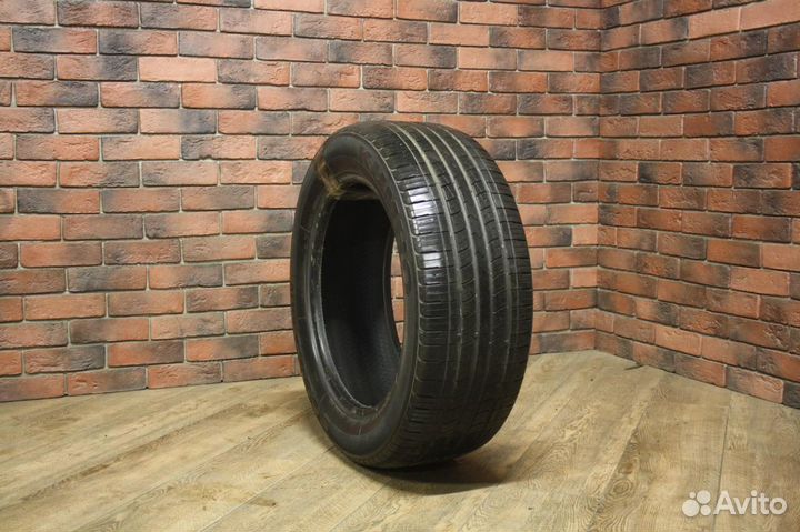 Kumho Solus KH16 235/55 R18