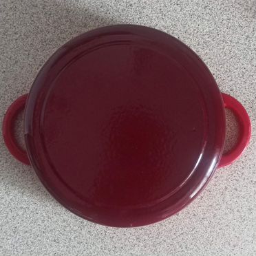 Кастрюля эмалированная чугунная