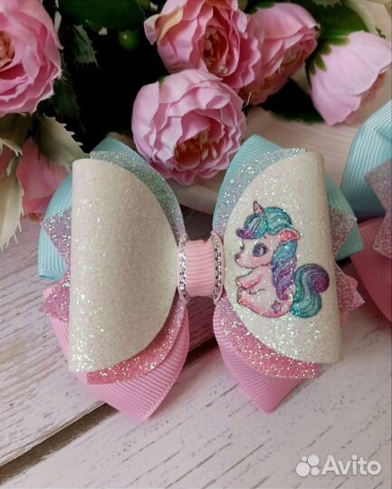 Бантики с единорожками для девочки