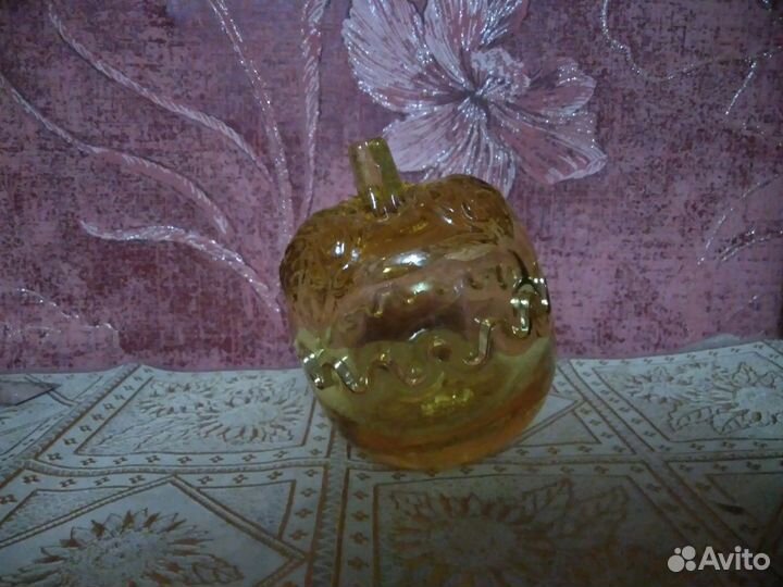 Лимонница хрустальная