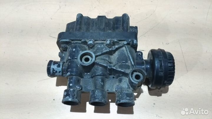 Кран уровня пола главный 1343255 DAF