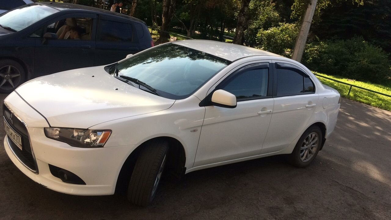 Mitsubishi Lancer: фото владельца