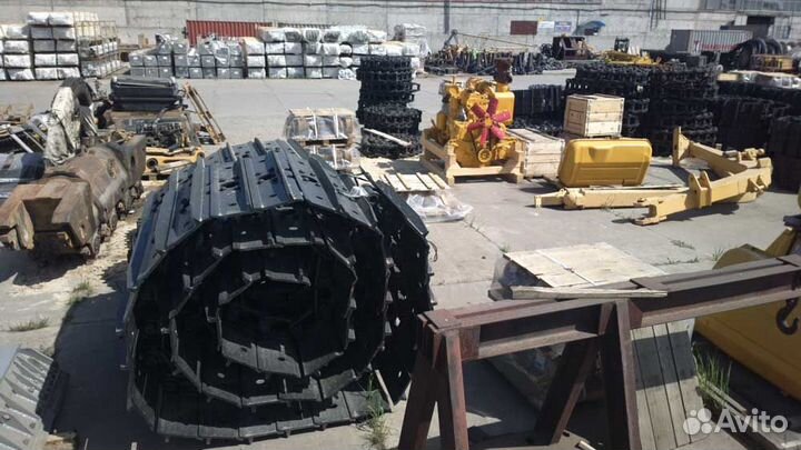 Гусеница 44 звена бульдозера D 68P komatsu