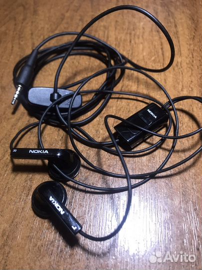 Наушники Nokia NS - 47