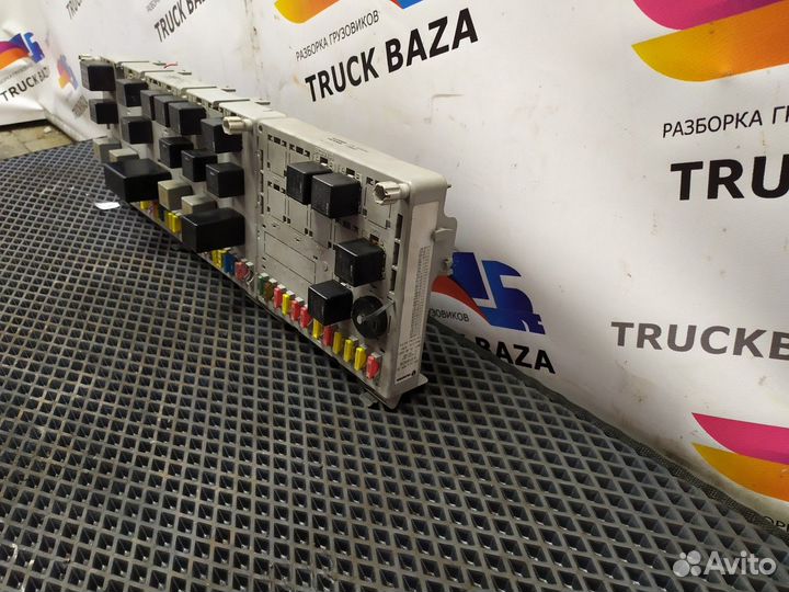 1300806 Блок предохранителей Scania 4-series