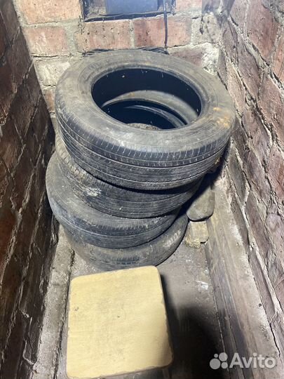 Yokohama A348A 215/60 R16 95