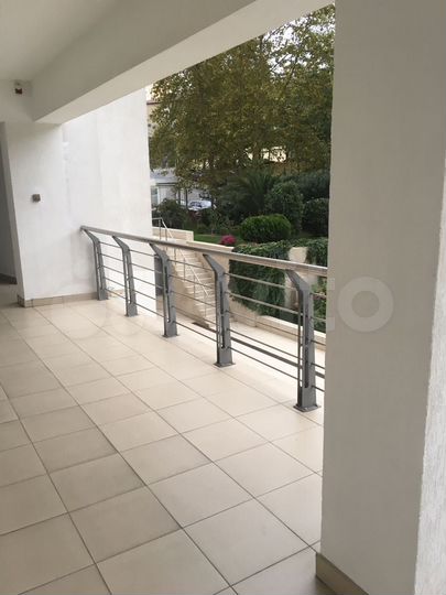 2-к. квартира, 68 м², 1/21 эт.