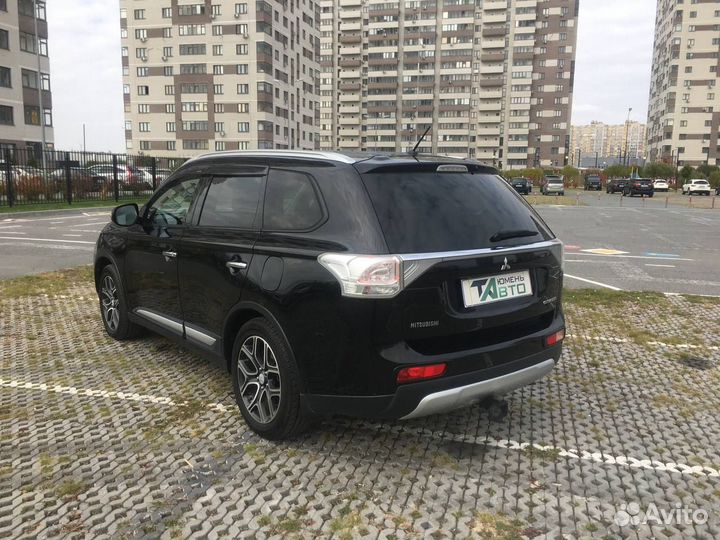 Mitsubishi Outlander 2.4 CVT, 2014, 222 000 км