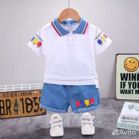 Нарядный детский костюм, новый, 92