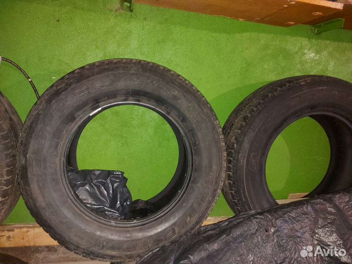 Bridgestone Dueler A/T 265/65 R17