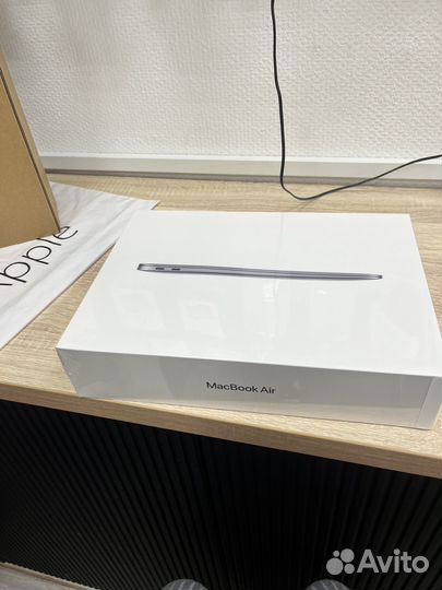 Macbook air 13 2020 m1 8gb