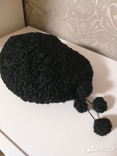 Берет женский зимний