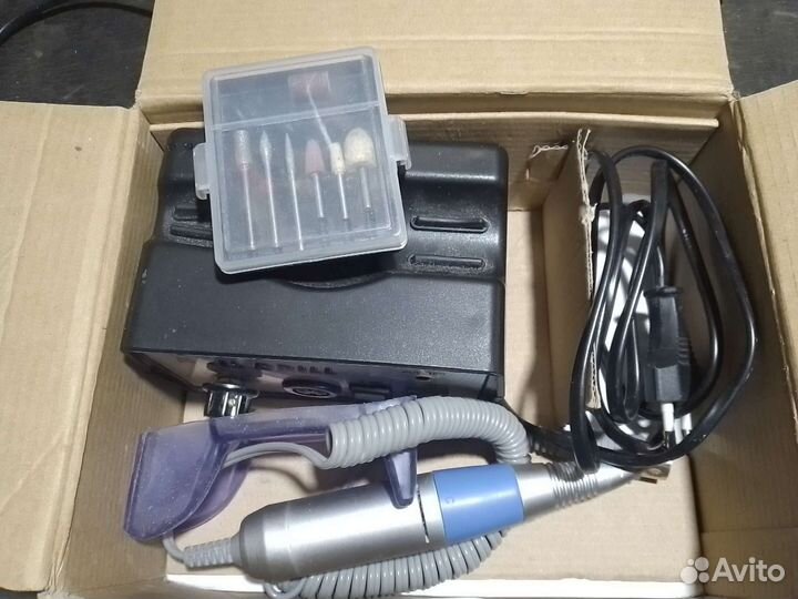 Аппарат для маникюра и педикюра