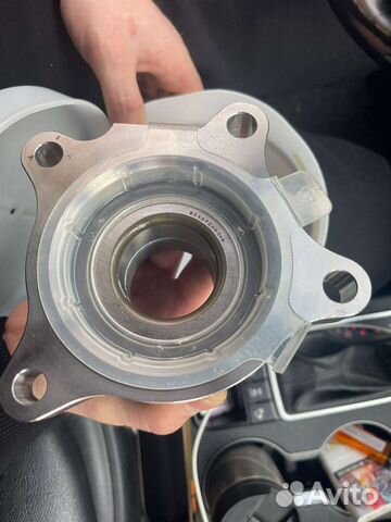 Ступичный подшипник задний правый Toyota LC150