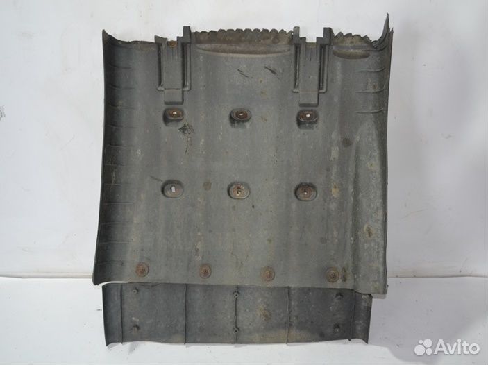 Крыло ведущего моста, заднее правое scania G-serie