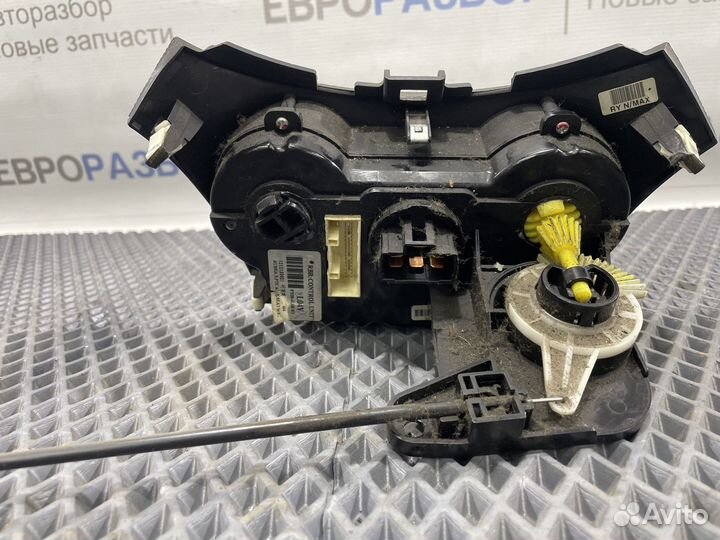 Блок управления печкой Hyundai Solaris 2010-2017