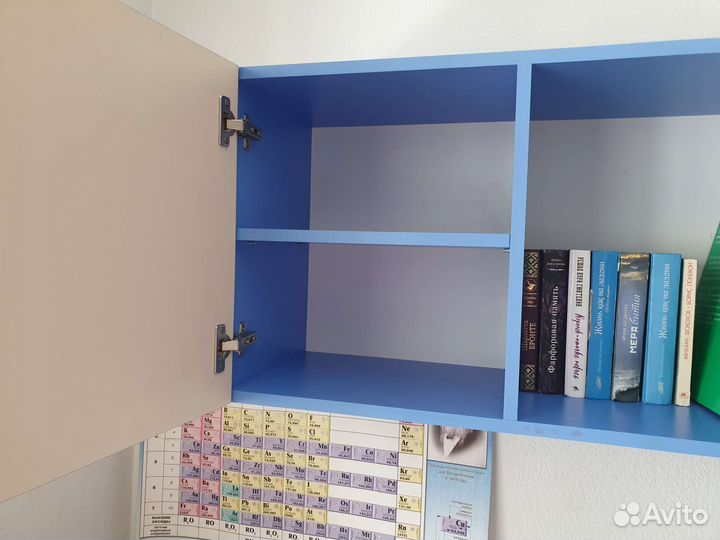 Полка ученическая, тумбочка для письменного стола