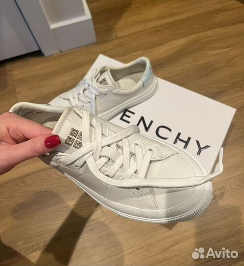 Givenchy кеды