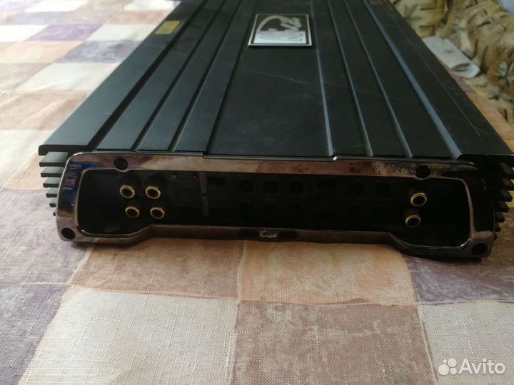 Усилитель мощности звука для колонок