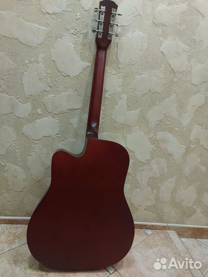 Гитара новая