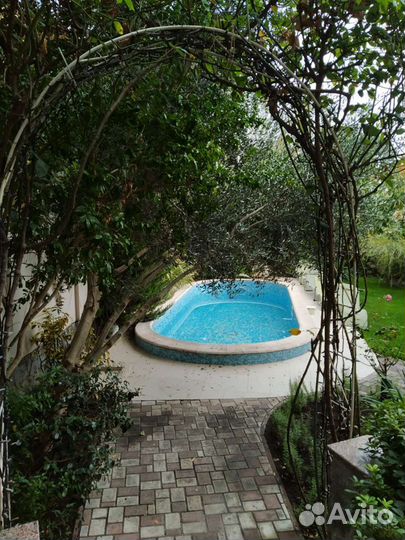 Обслуживание бассейна