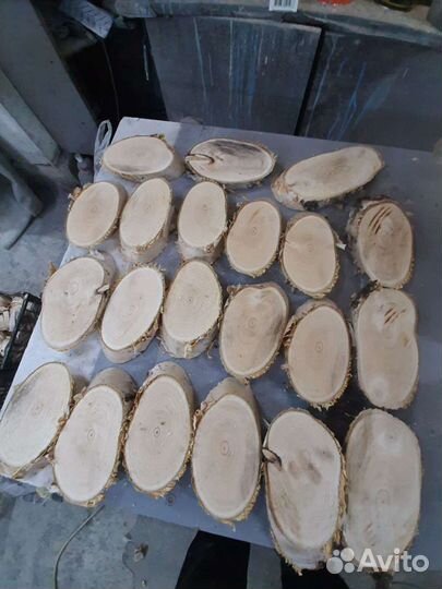 Торцевые спилы для декора, ёлочные игрушки, панно