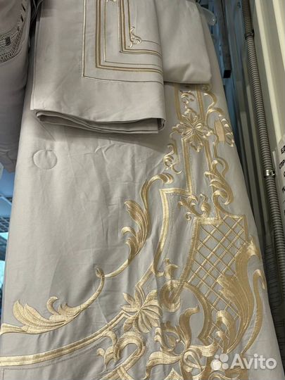 Постельное бельё с одеялом Золото Премиум