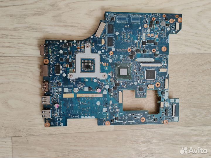 Разбор ноутбук lenovo g580 на запчасти