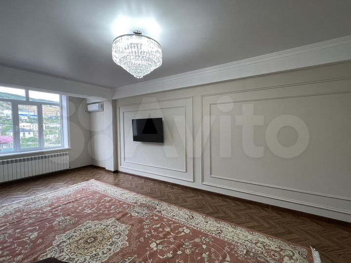 3-к. квартира, 103 м², 6/9 эт.