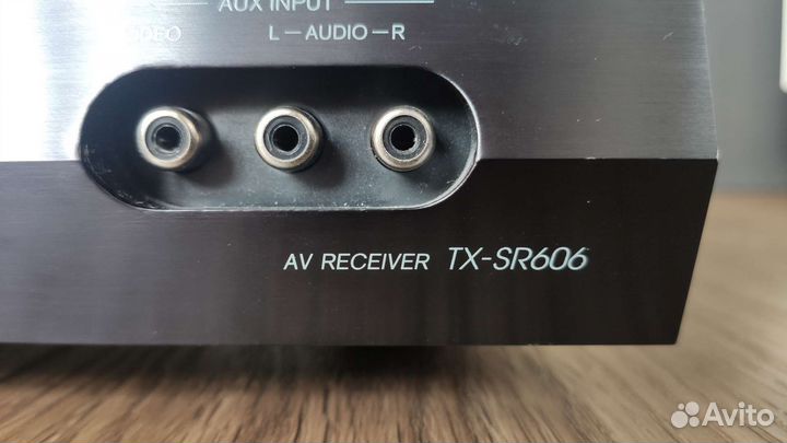 Ресивер Onkyo TX-SR606