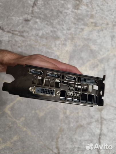 Видеокарта evga Nvidia GeForce GTX 1070 8GB