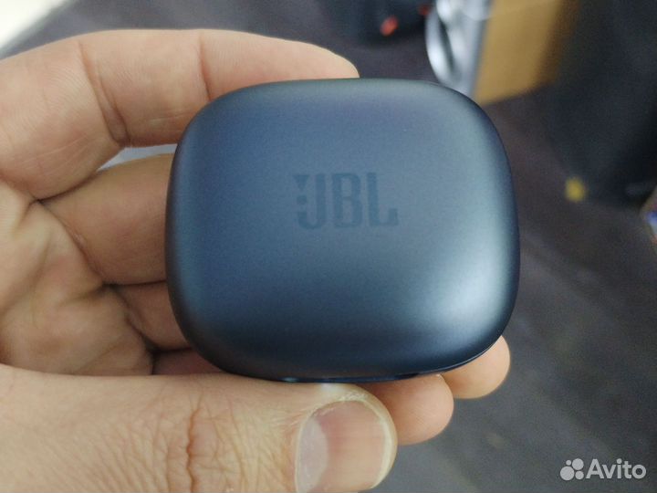 Беспроводные наушники jbl live pro 2