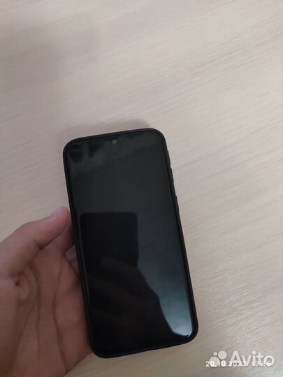 Samsung Galaxy A40, 4/64 ГБ